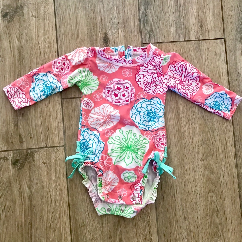 One piece rash guard swim suit 6-12 mo